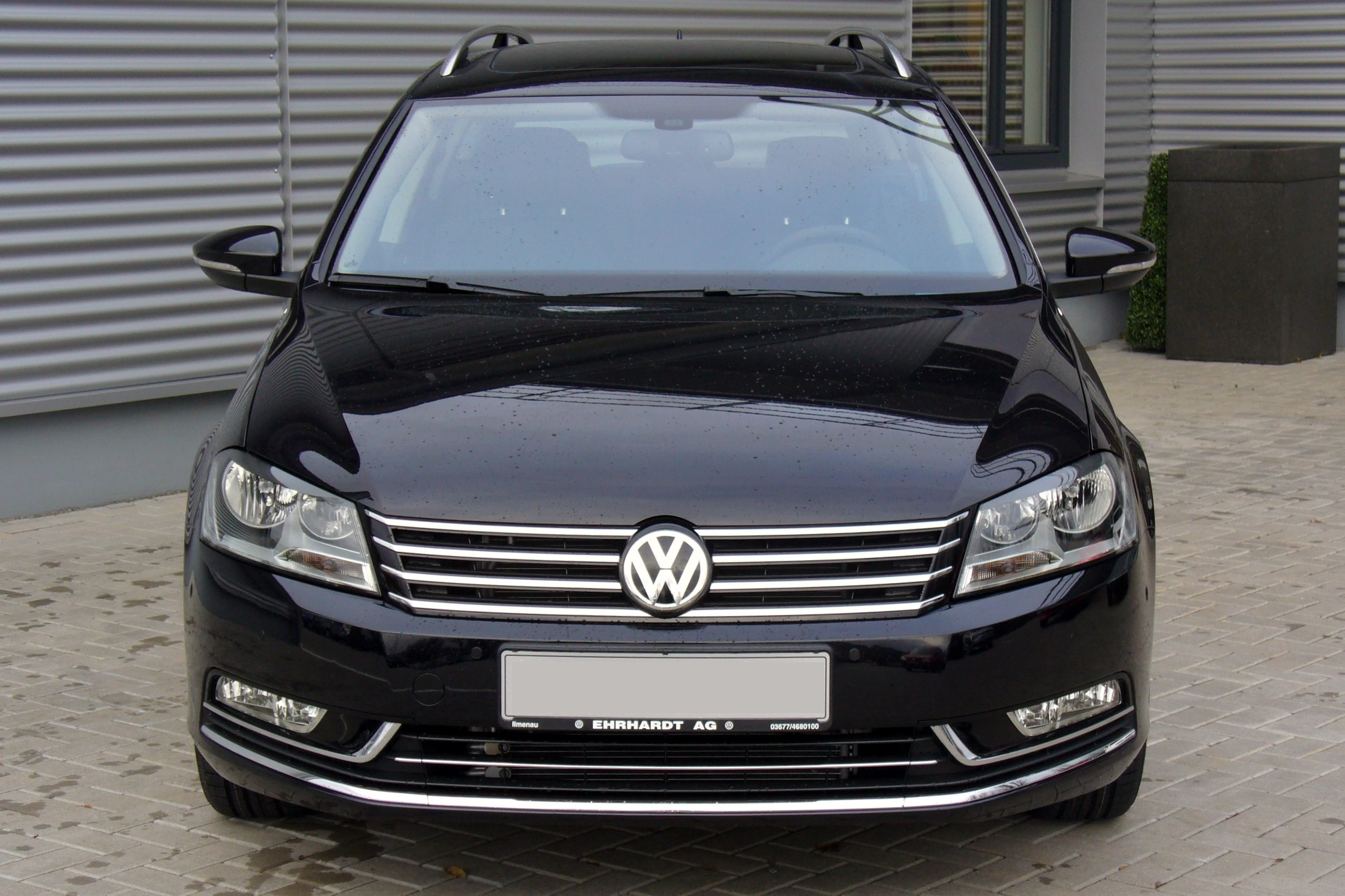 VW Passat B7 front autodrivel