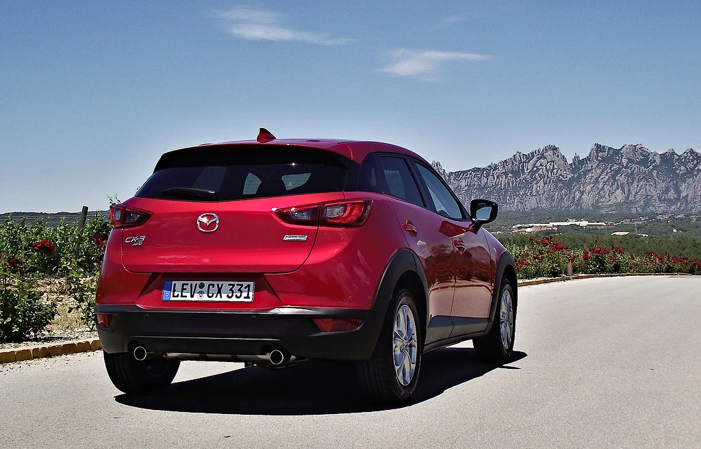 Mazda CX 3 rear autodrivel