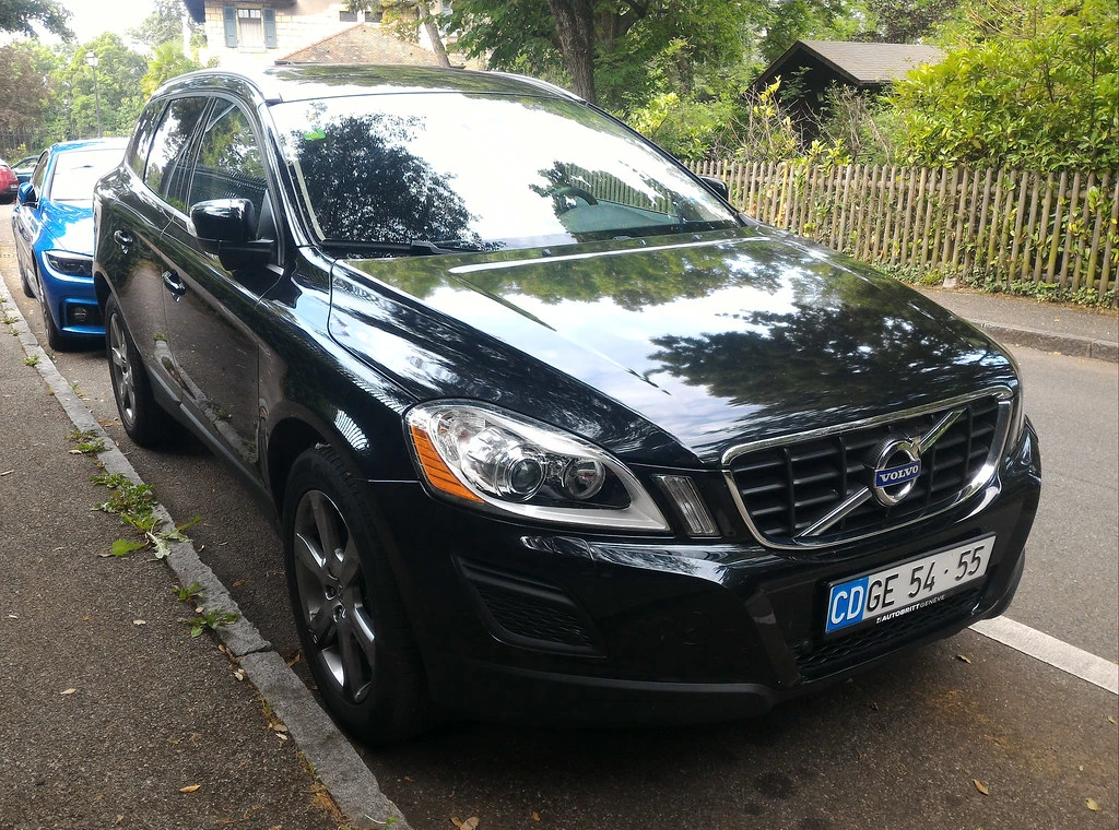 Volvo XC60 I front 2 autodrivel