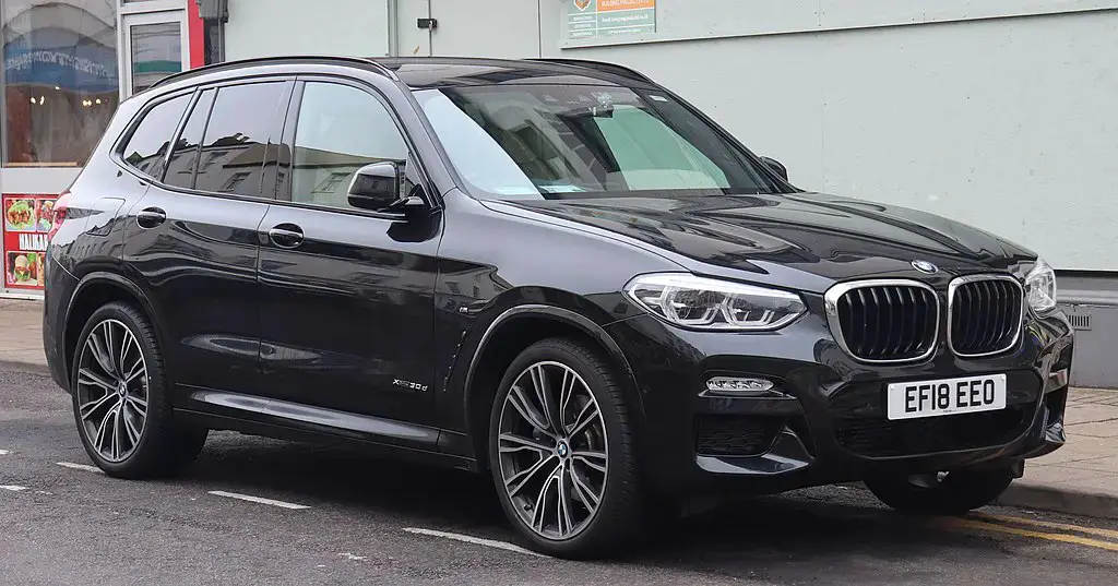 BMW-X3-F25-side-autodrivel