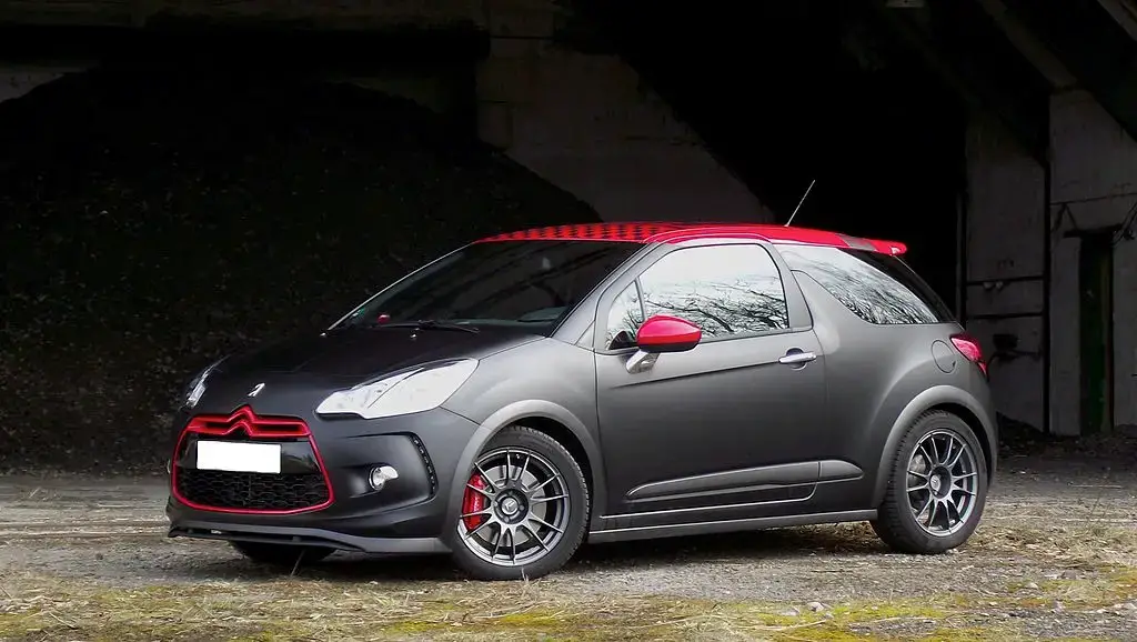 Citroen DS3 side almostcarreviews