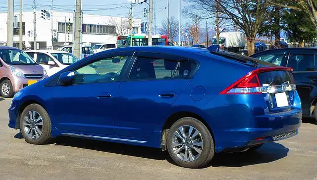 Honda Insight ZE2 rear almostcarreviews