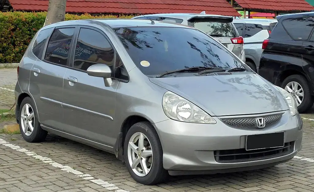 Honda Jazz GE front side almostcarreviews