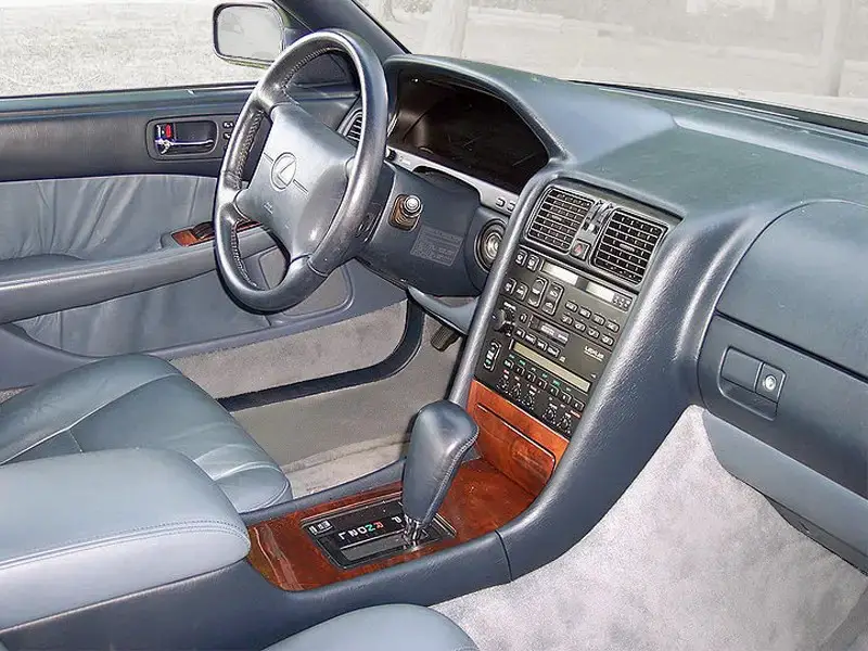 Lexus LS XF20 interior almostcarreviews