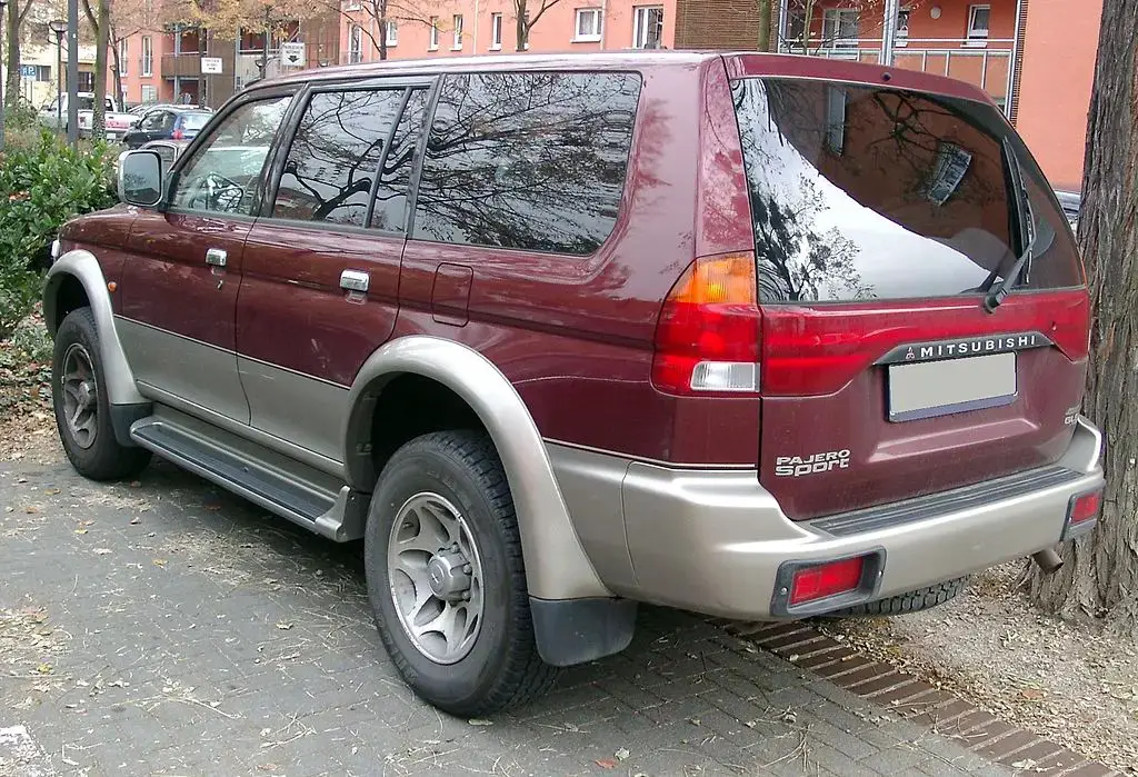 Mitsubishi Pajero Sport K80 rear almostcarreviews