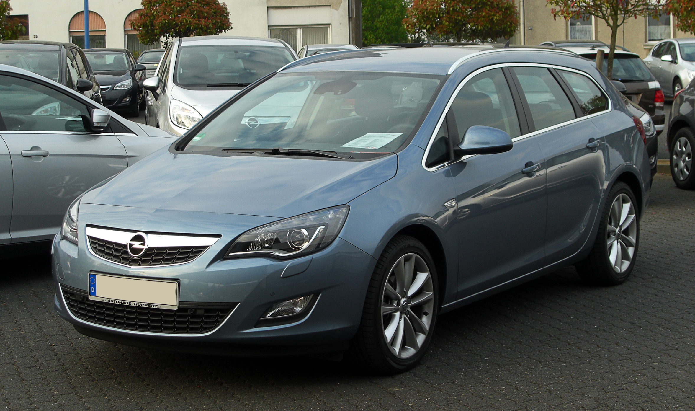 Review : Vauxhall Astra J ( 2009 – 2015 )