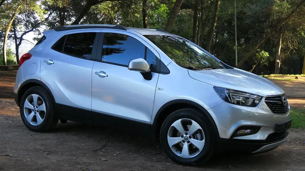 Vauxhall Mokka J13 side autodrivel