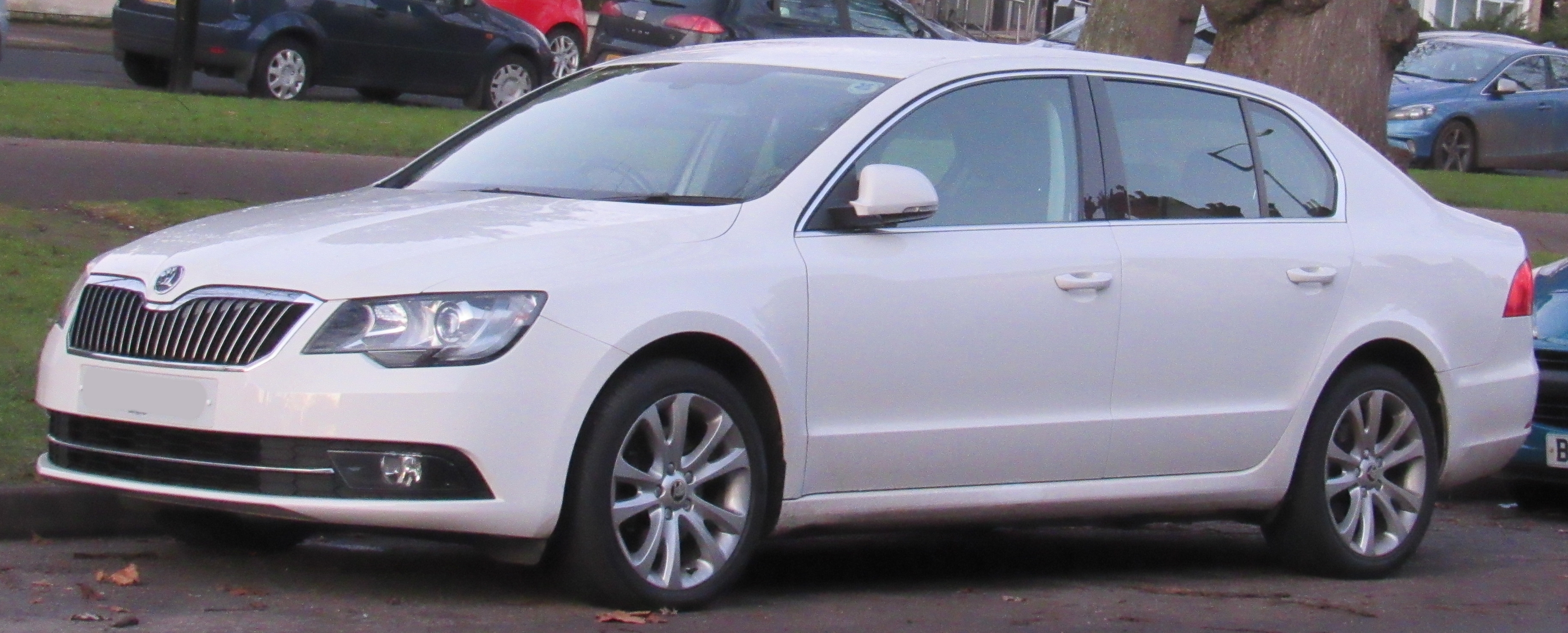 skoda superb II facelift autodrivel